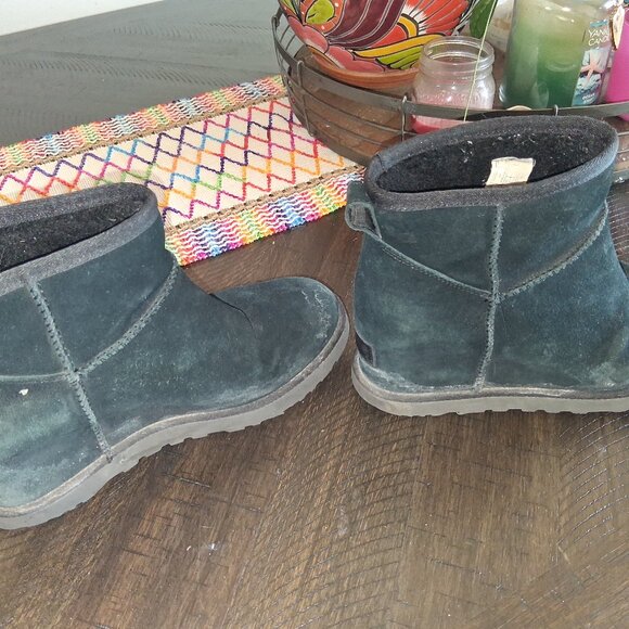 Uggs wedge boots - Picture 1 of 5